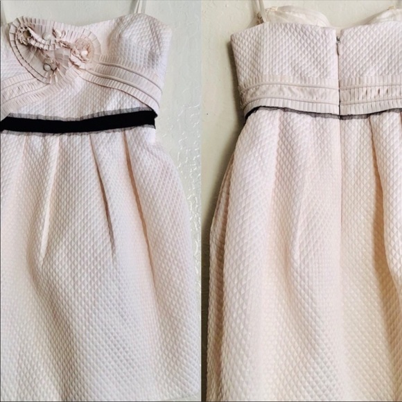 BCBG MaxAzria cream strapless formal dress in size 6 - Picture 3 of 8